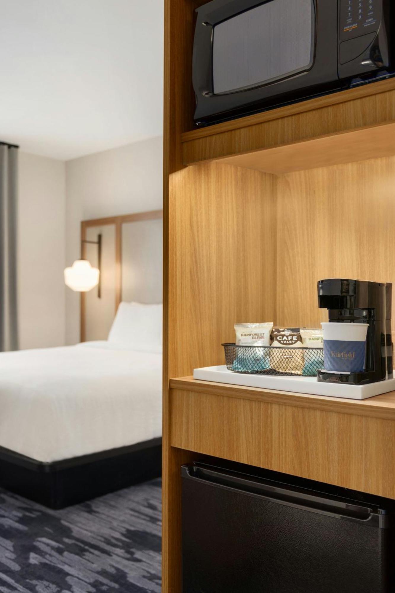 Fairfield By Marriott Inn & Suites ロッカウェイ エクステリア 写真